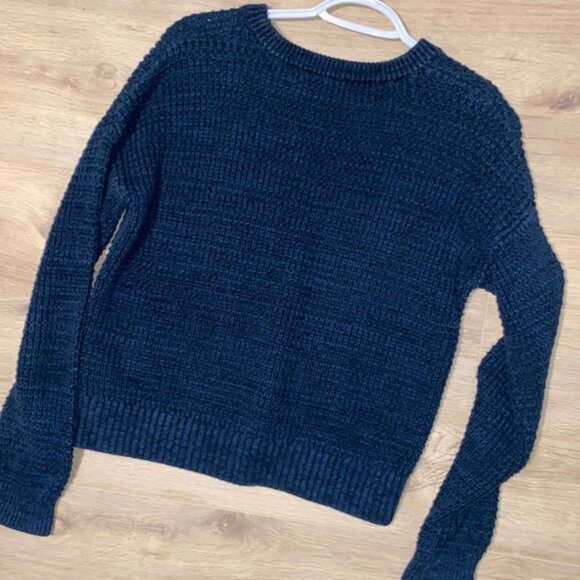 Banana Republic Knit‎ Crewneck - Picture 3 of 3